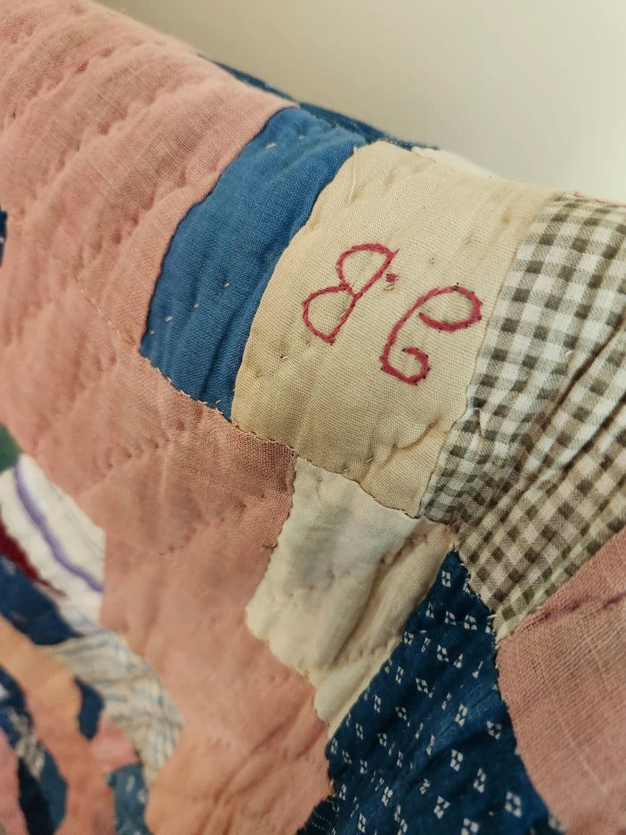 Massive Victorian, Quilts, Pottery, Antiques, Barn, Tools, Toys Sale photo 9