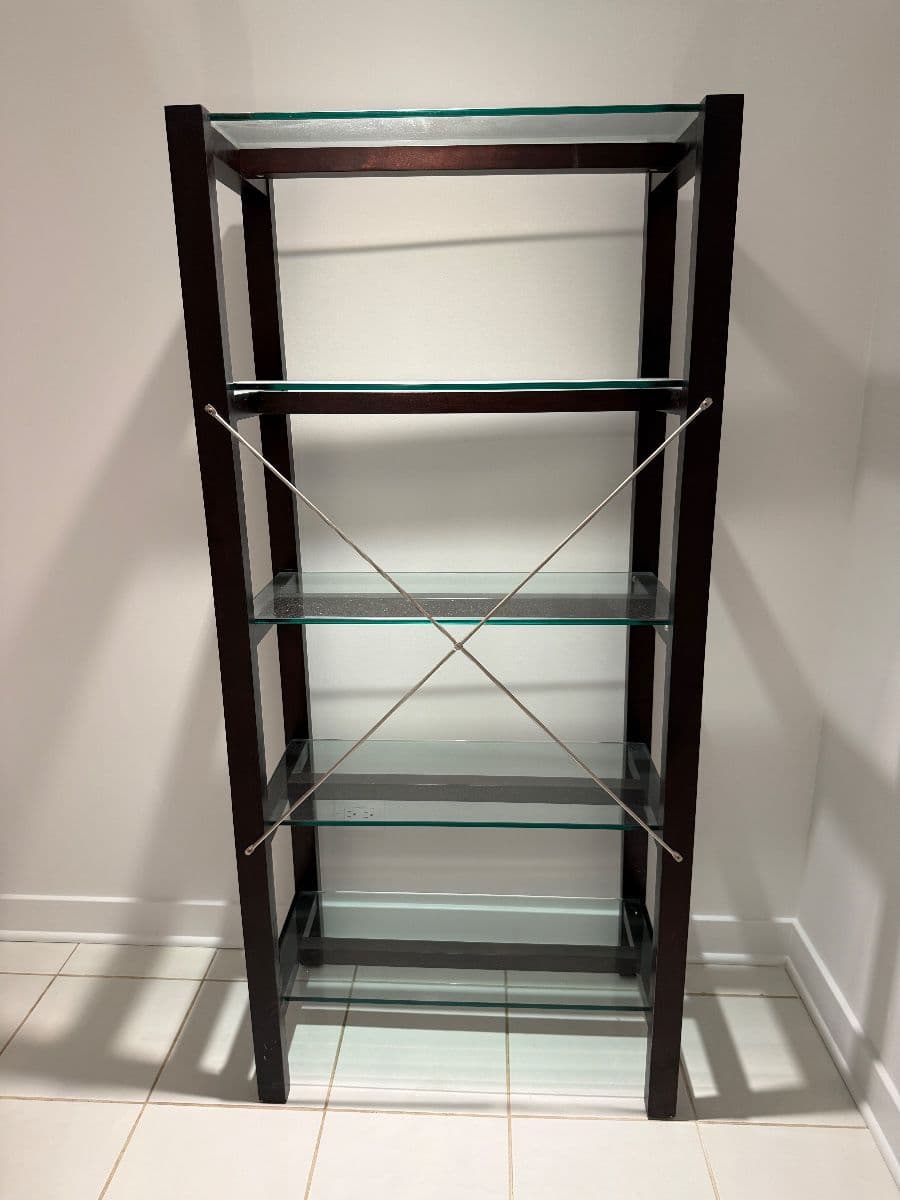 ReHOME Estate Sale in Highland Park photo 6