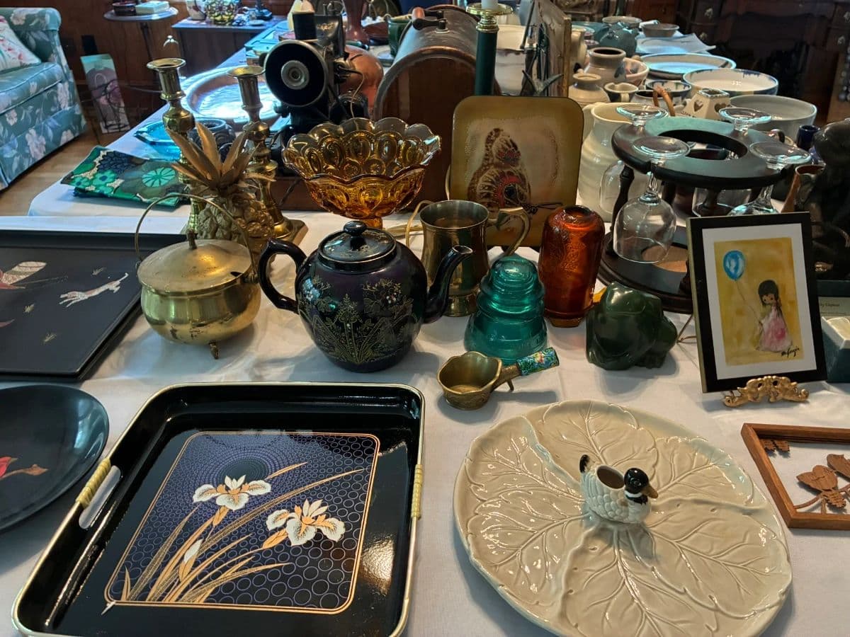 Huge Providence Plantation Estate Sale – Vintage, New & Everything in Between! photo 3