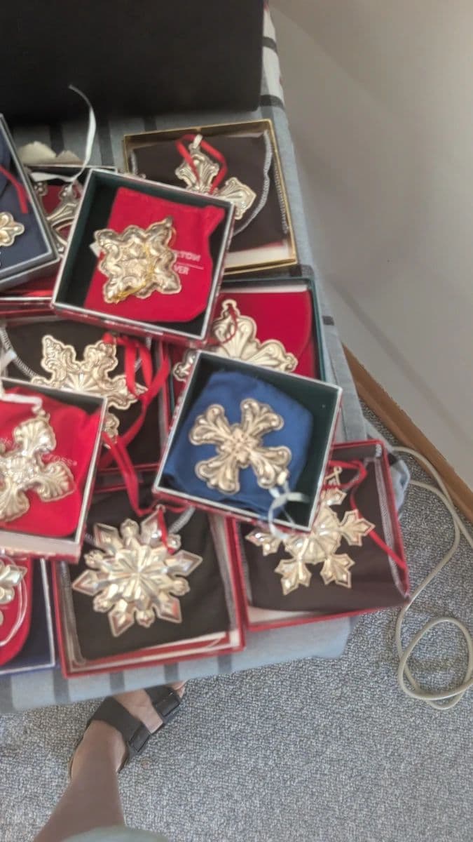 NICE BELLEVUE ESTATE SALE!!! photo 5