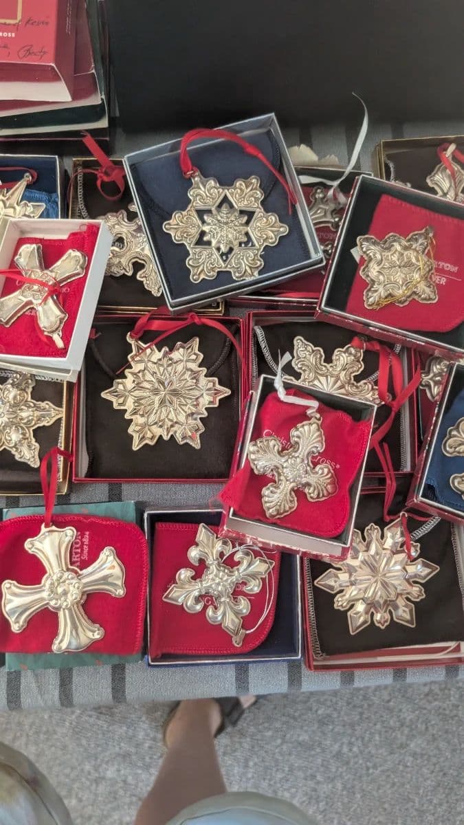 NICE BELLEVUE ESTATE SALE!!! photo 6