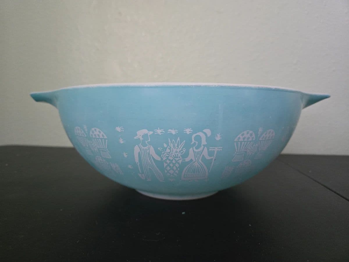 Jewelry, Collectibles, Vintage, Rocks, Electronics, Clothing, Pins, Funko, Pyrex, Halloween, Books photo 1