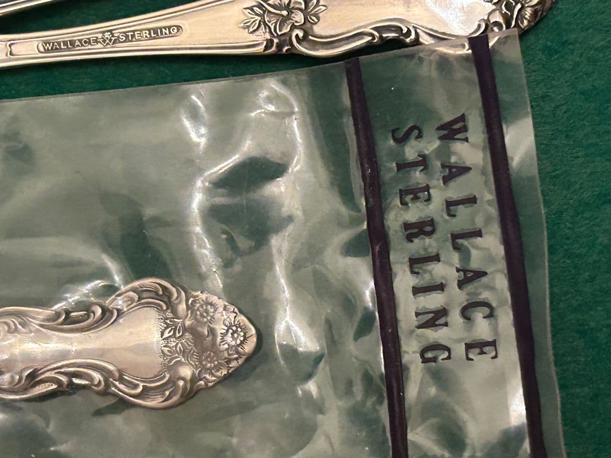 Lake Highlands - Asian Art, Vintage Handbags, Sterling Flatware, and more photo 5