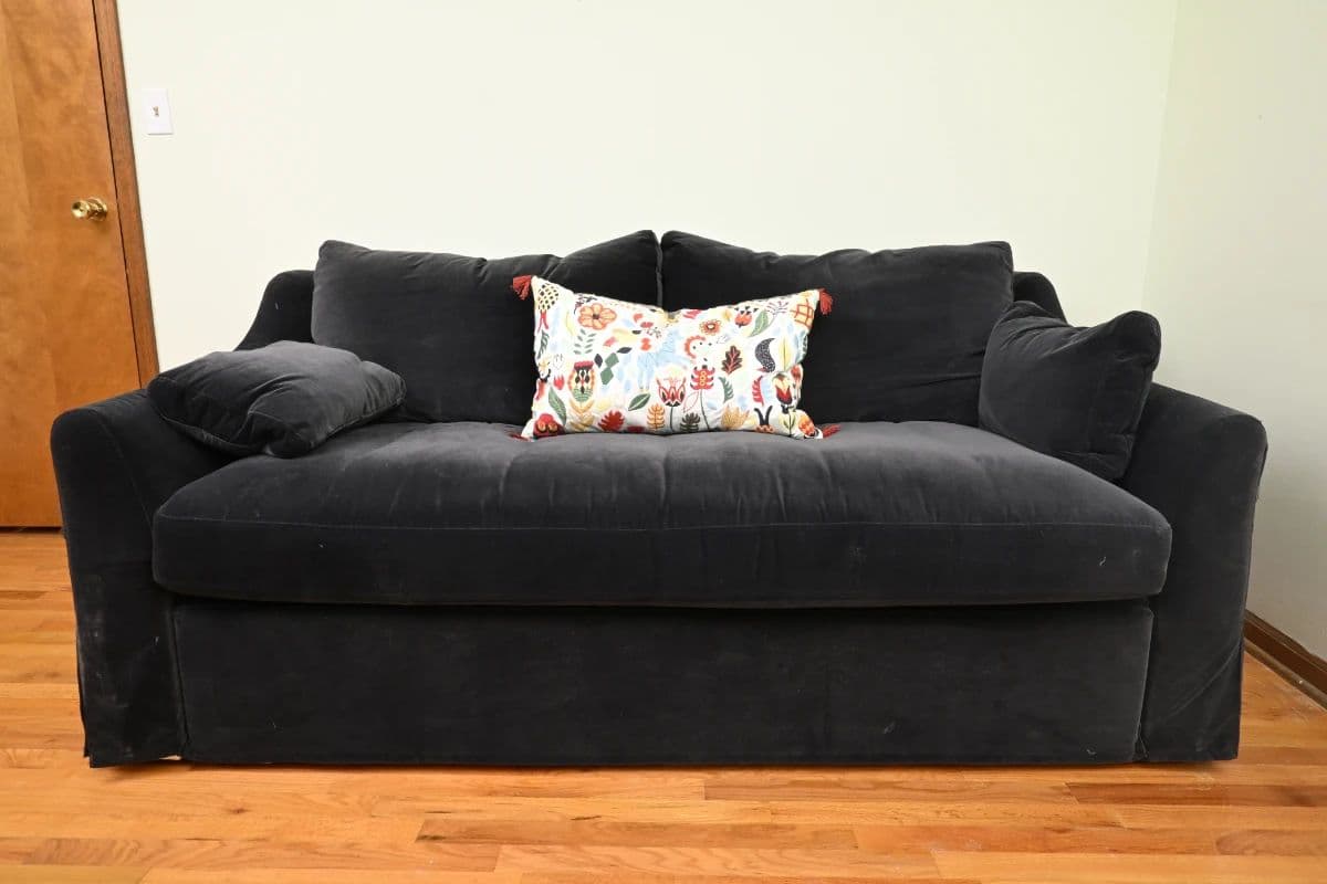 Mid-Century Lakefront Lifestyle Estate Sale photo 5