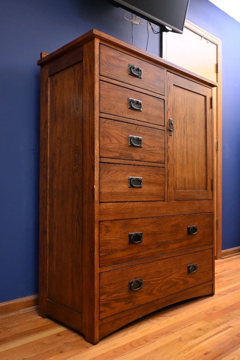 Mid-Century Lakefront Lifestyle Estate Sale photo 12