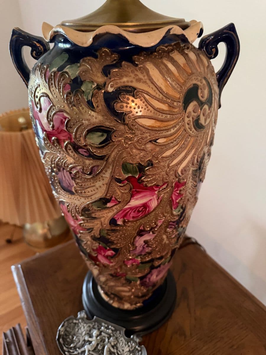 PPPACKED HOME!! GET READY FOR THE HOLIDAYS!! VINTAGE, MID CENTURY!! photo 7