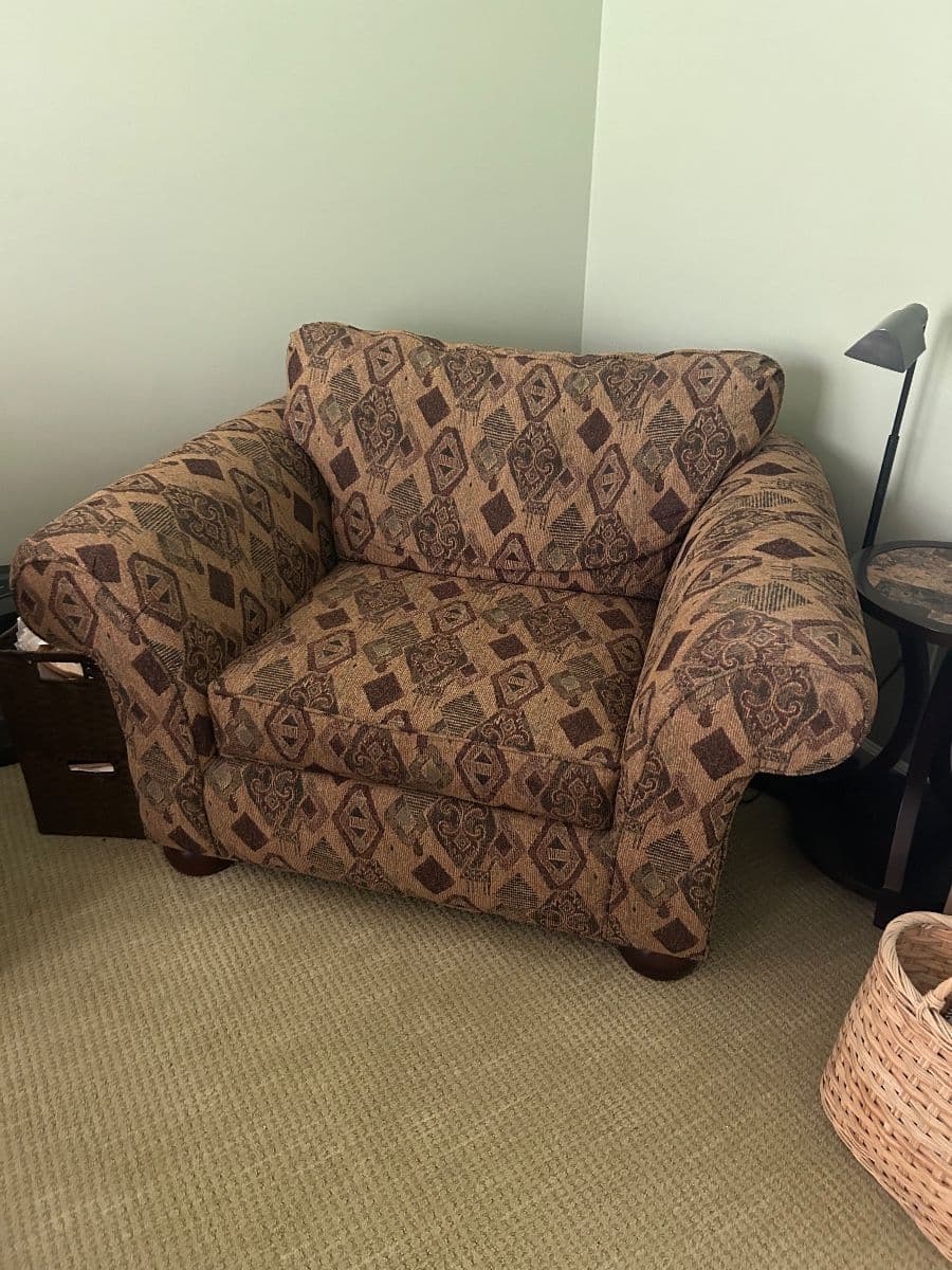 Absolutely Stunning Furniture in Dunwoody photo 12