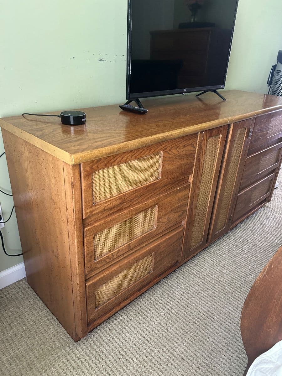 Reduced! Absolutely Gorgeous Furniture in Dunwoody photo 5