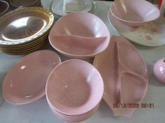 MASSIVE ECLECTIC SALE IN WEST PLAZA - LOTS OF QUALITY & VTG ITEMS photo 11