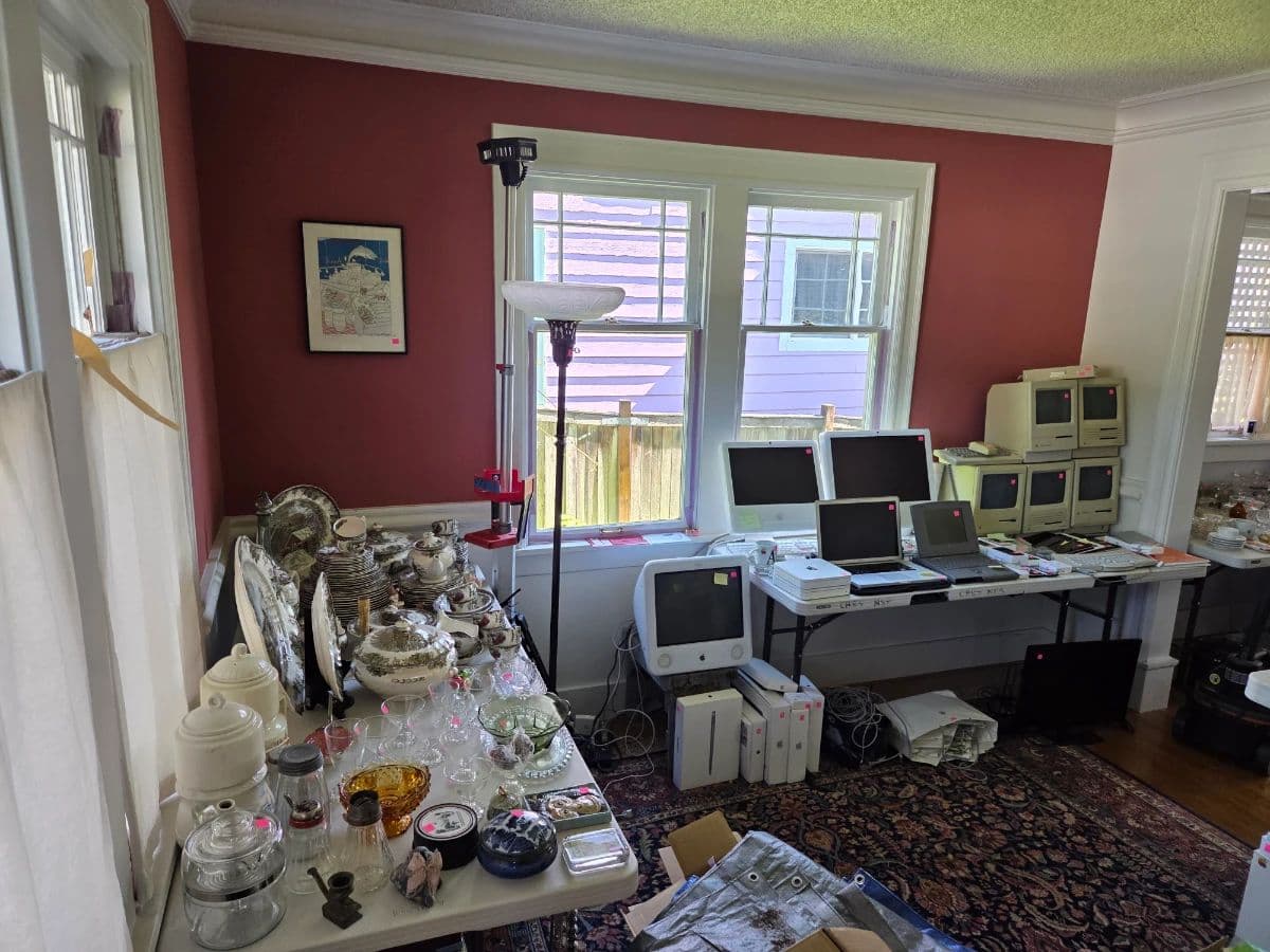 Lake City/NE 80th & Lake City Way NE - Seattle - 3 DAY ESTATE SALE CHES photo 2