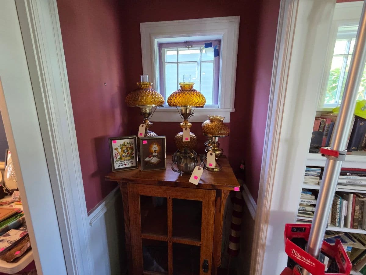 Lake City/NE 80th & Lake City Way NE - Seattle - 3 DAY ESTATE SALE CHES photo 6