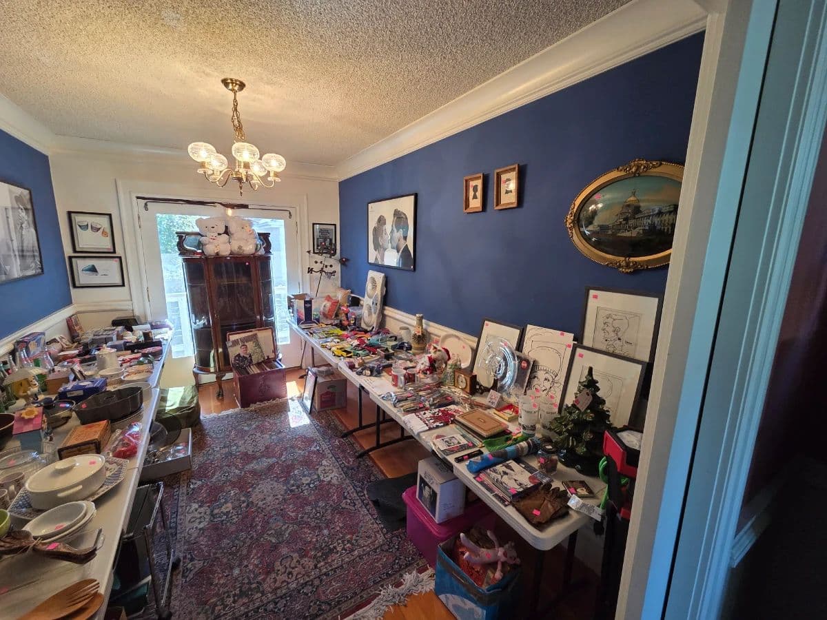 Lake City/NE 80th & Lake City Way NE - Seattle - 3 DAY ESTATE SALE CHES photo 7