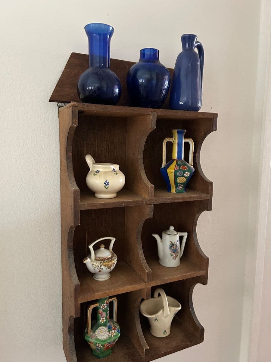 One day, Estate Sale in Sauganash photo 2