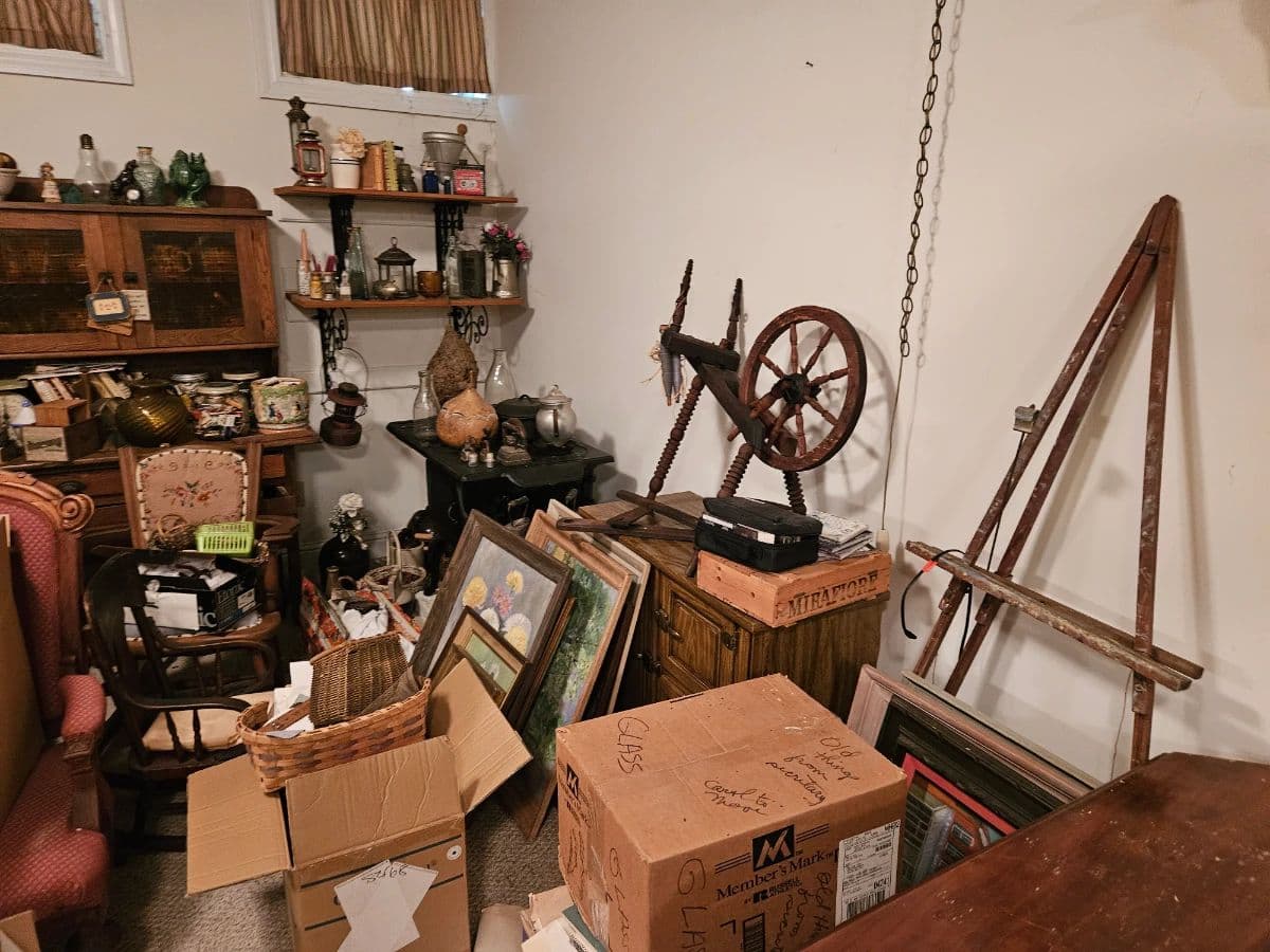 Kirkwood Estate by Blast from the Past Packed House Antiques, Quilts, dolls, Toys & More photo 4