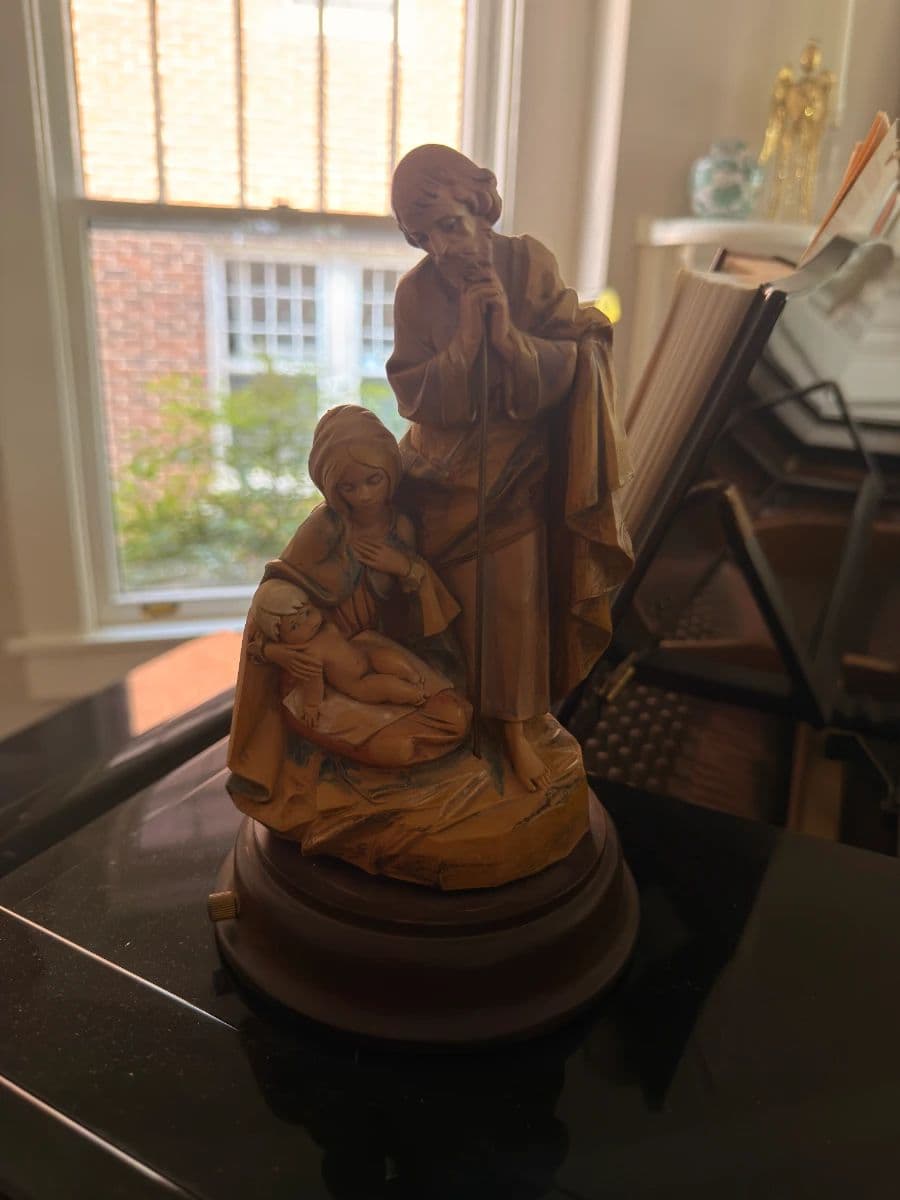 Wonderful Nashville, TN Estate Sale | Kawai Piano, Book Collection, Asian Décor, Silverplate & More photo 2