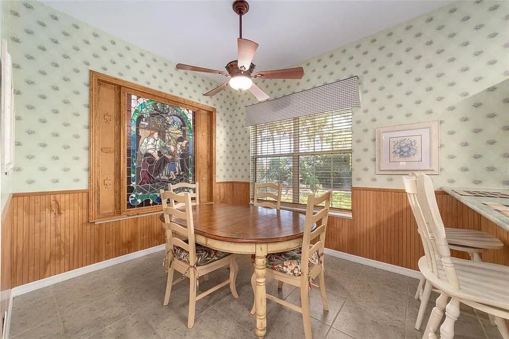 Lady Lake Estate Sale (2 story home) photo 7