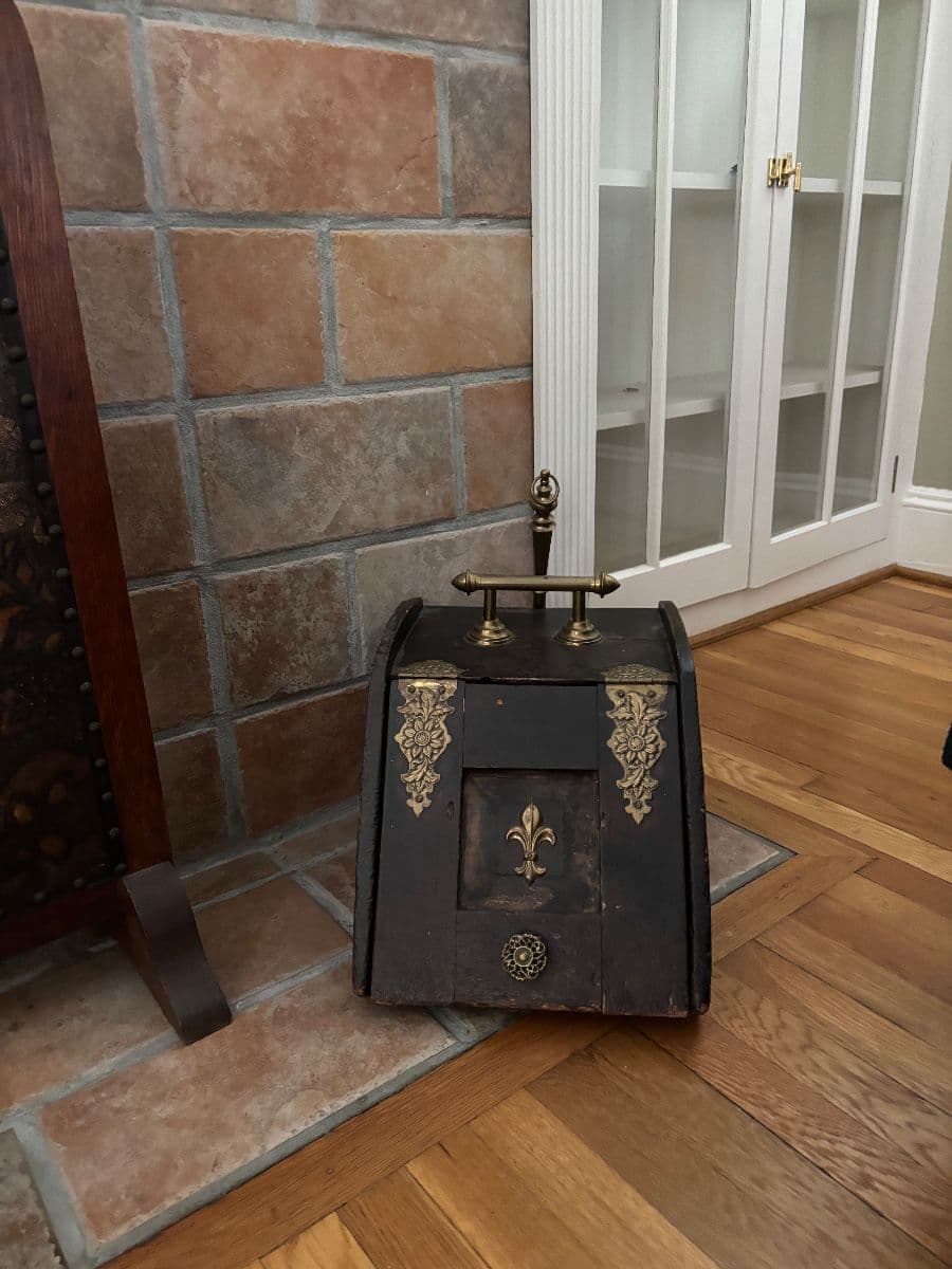 Moving Sale photo 9