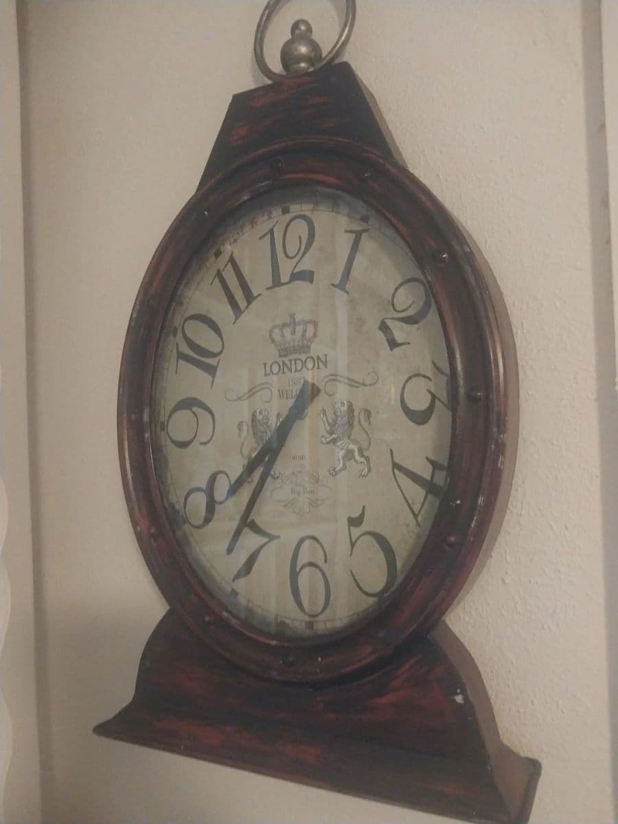 Finders Keepers estate sales photo 4