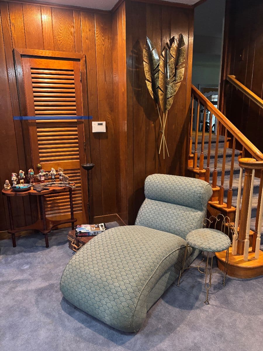 Ridgedale Mid-Century Explosion Sale! photo 4