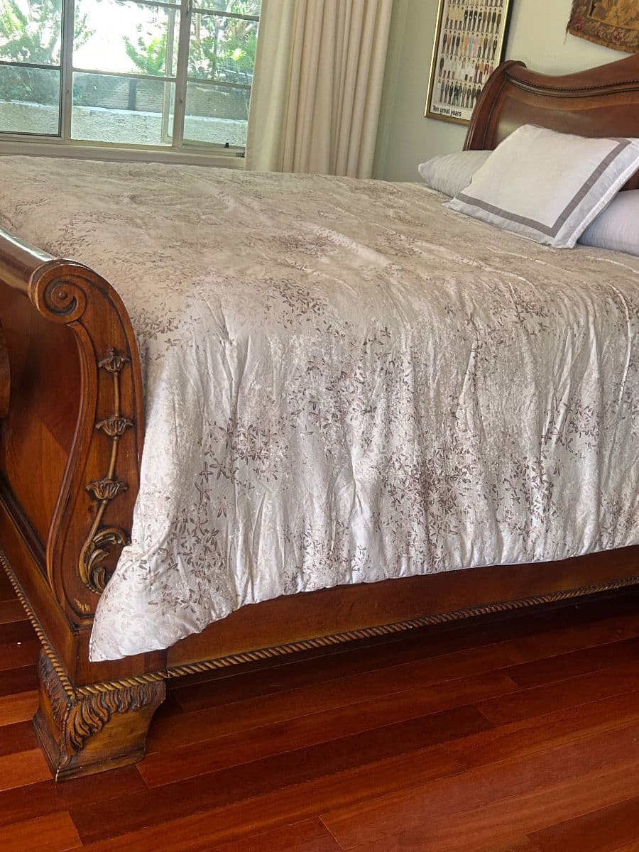 Beautiful Beverly Hills Estate Sale photo 9