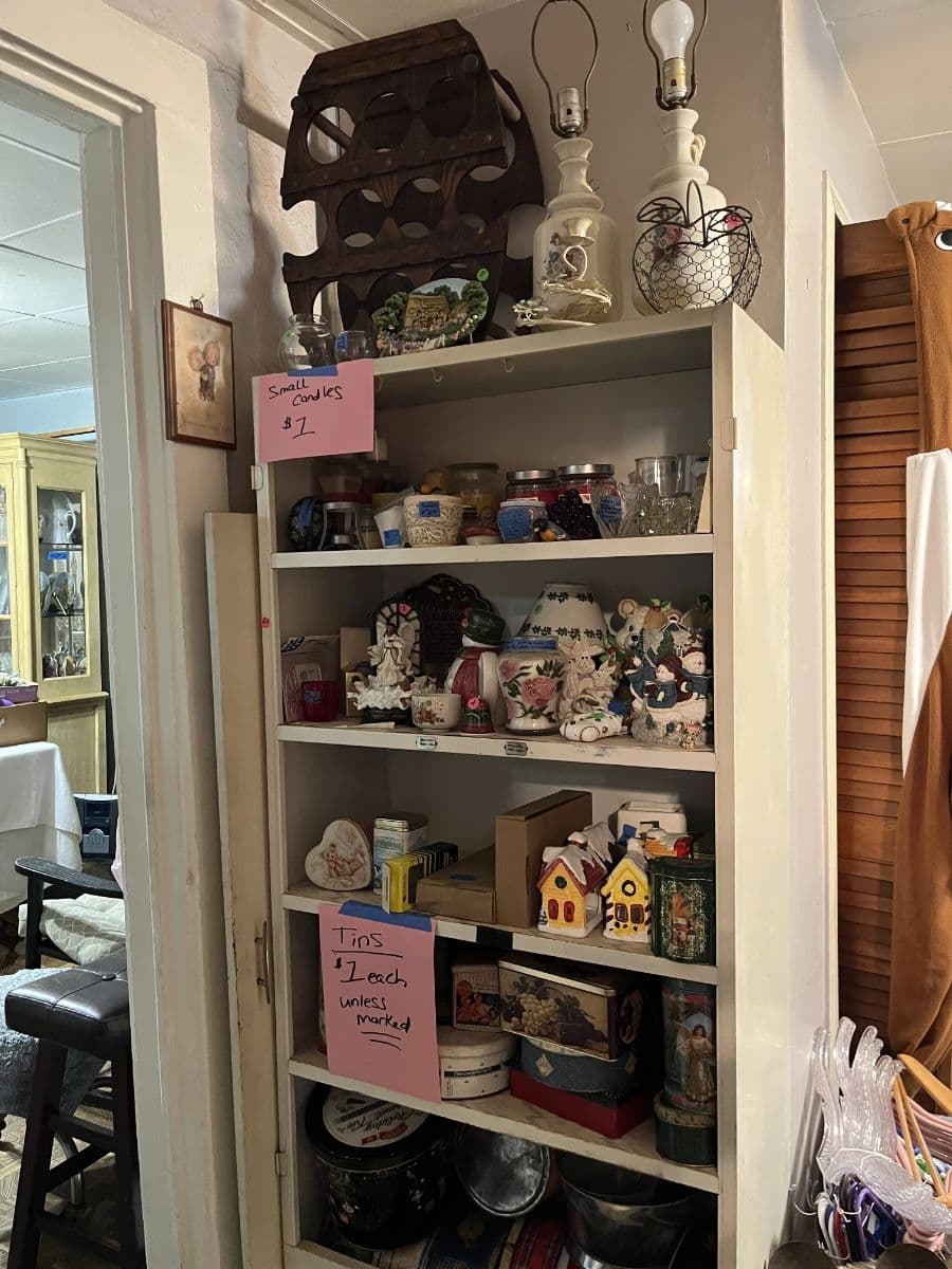 Estate/Yard Sale photo 7