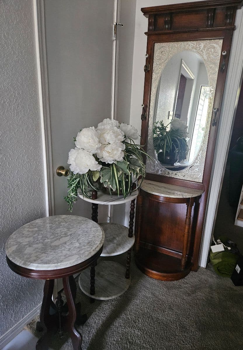 Estate Sale photo 4