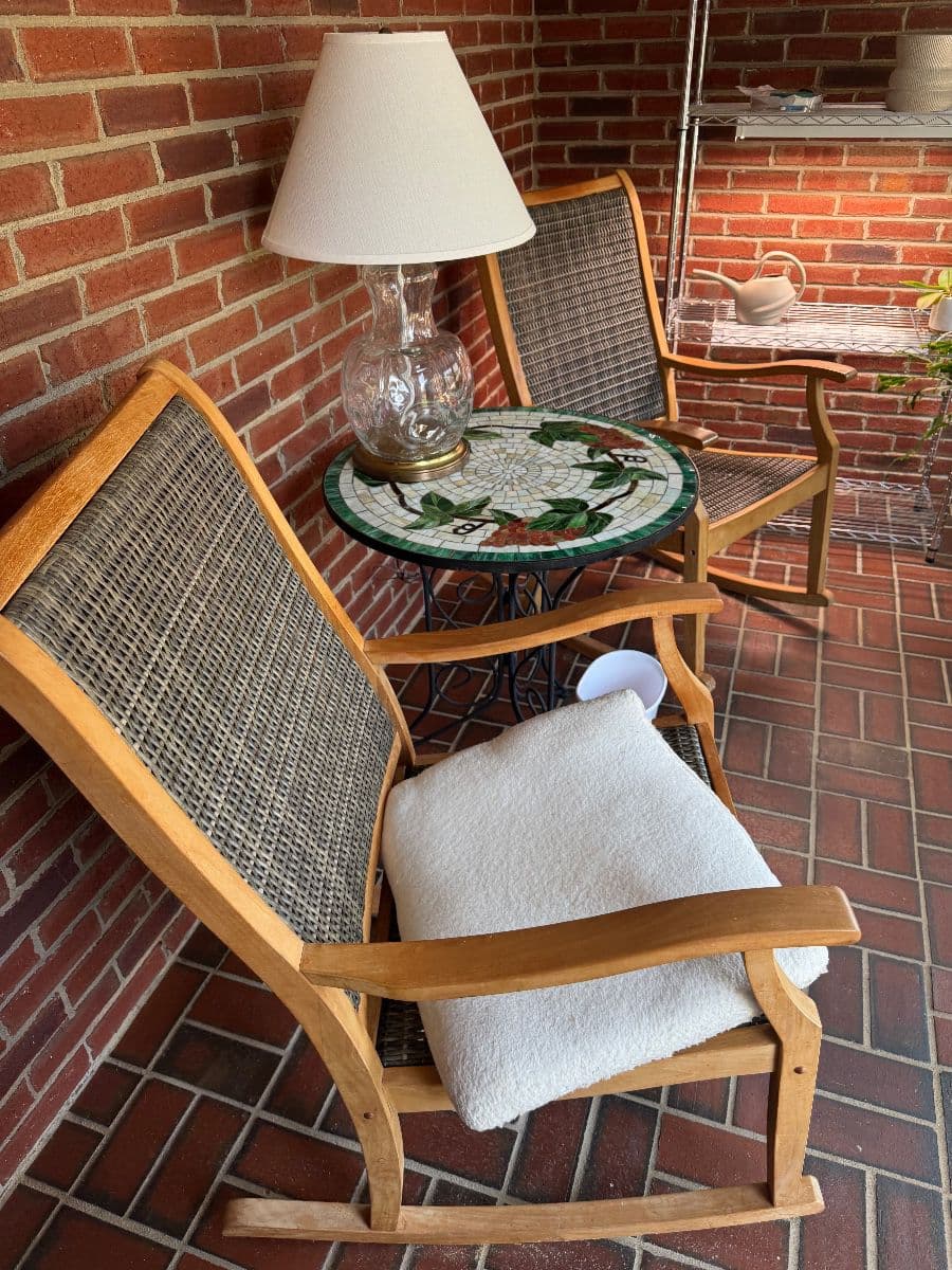 Mike D Estates / Furniture / Collectables / Household photo 2
