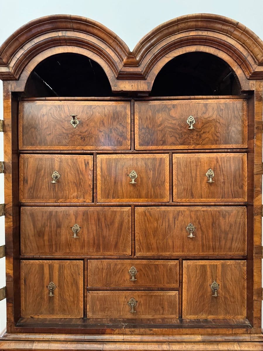 High-style Design Meets Timeless Classics! photo 7