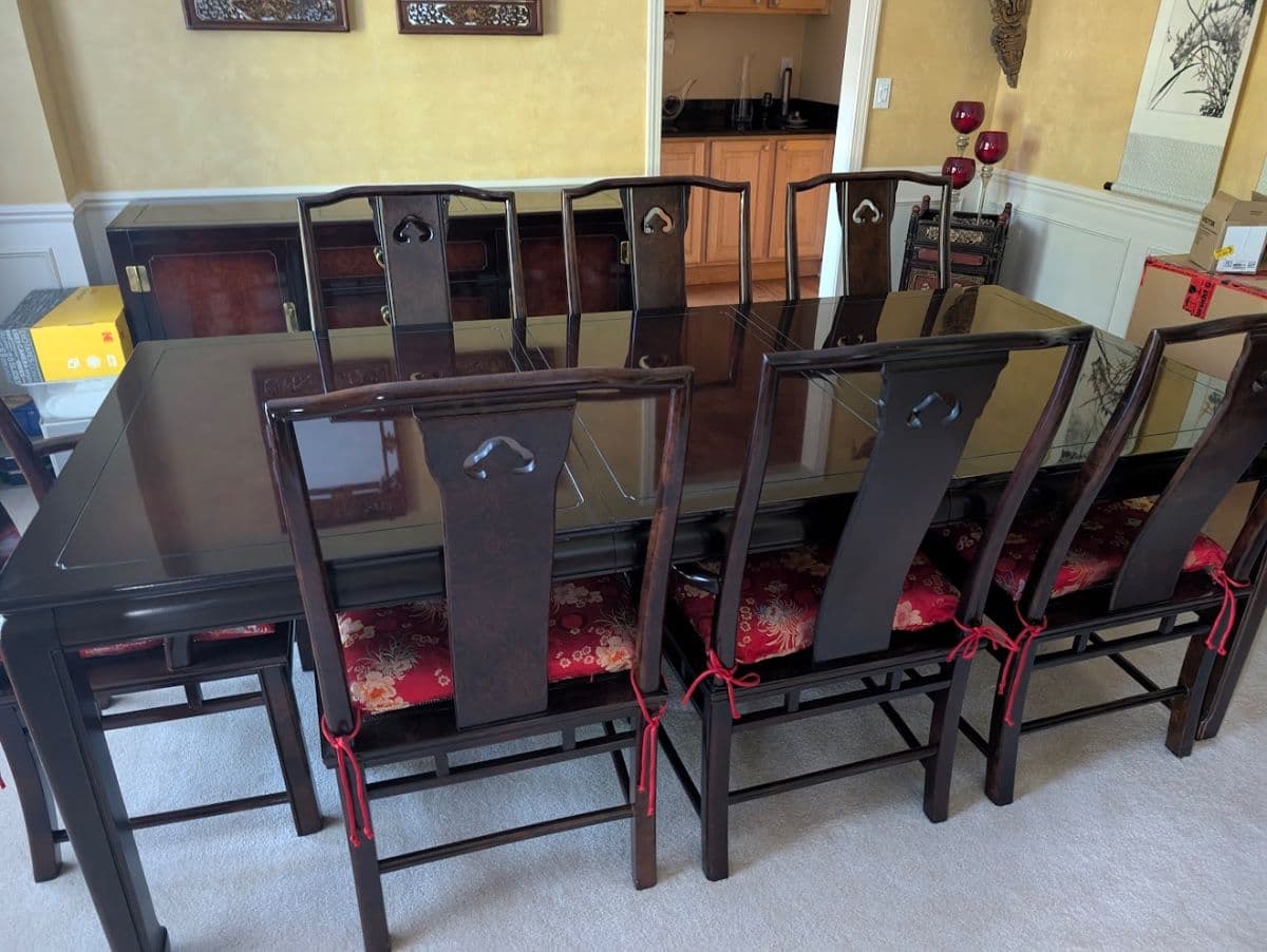 BEAUTIFUL CONTEMPORARY SALE! LOVELY FURNITURE, DECOR, COLLECTIBLES & MORE! DON'T MISS THIS ONE! photo 11