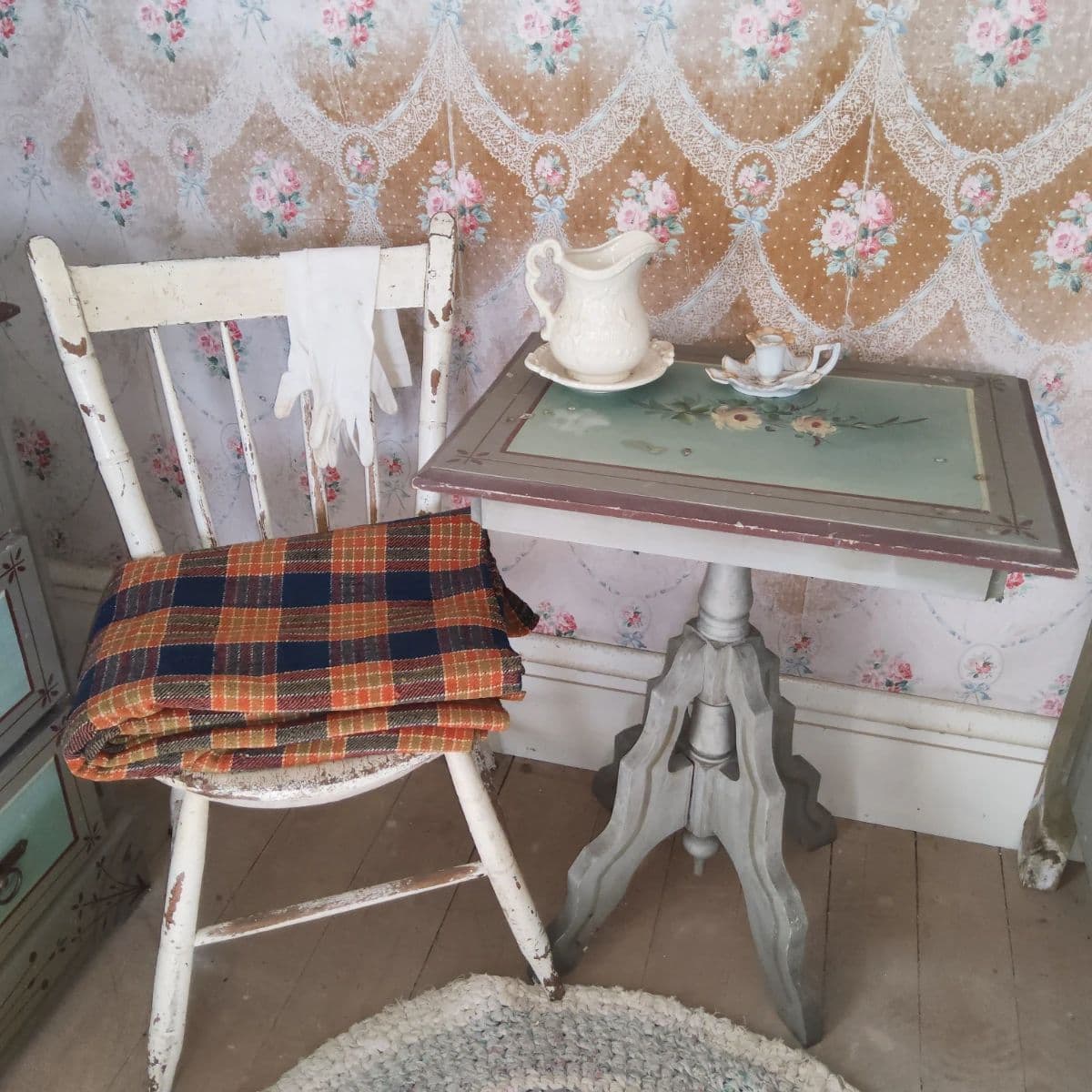 Estate Sale Multi Generations photo 11