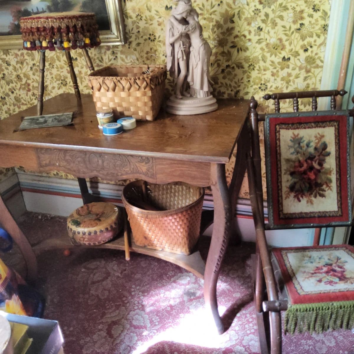 Estate Sale Multi Generations photo 5