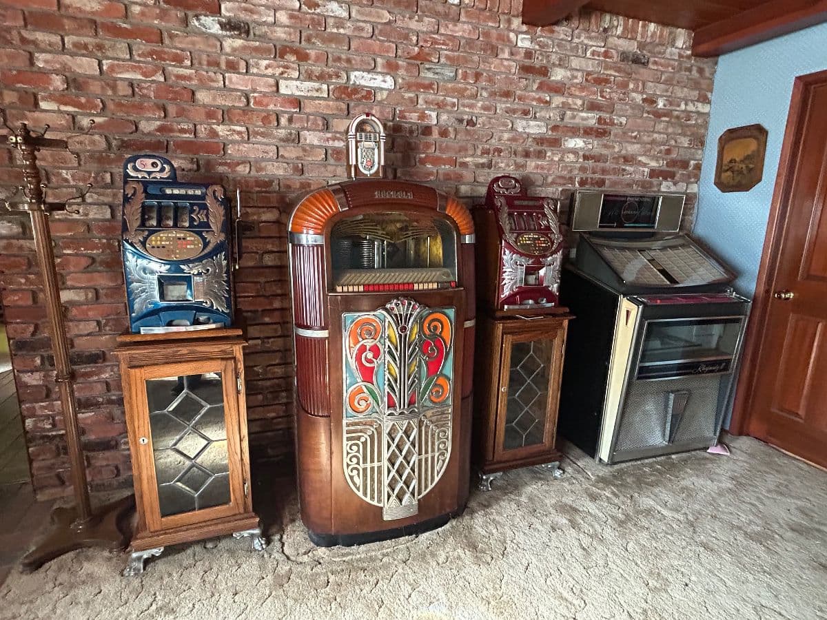 Massive Covina Hills Estate Sale - By Heritage photo 1