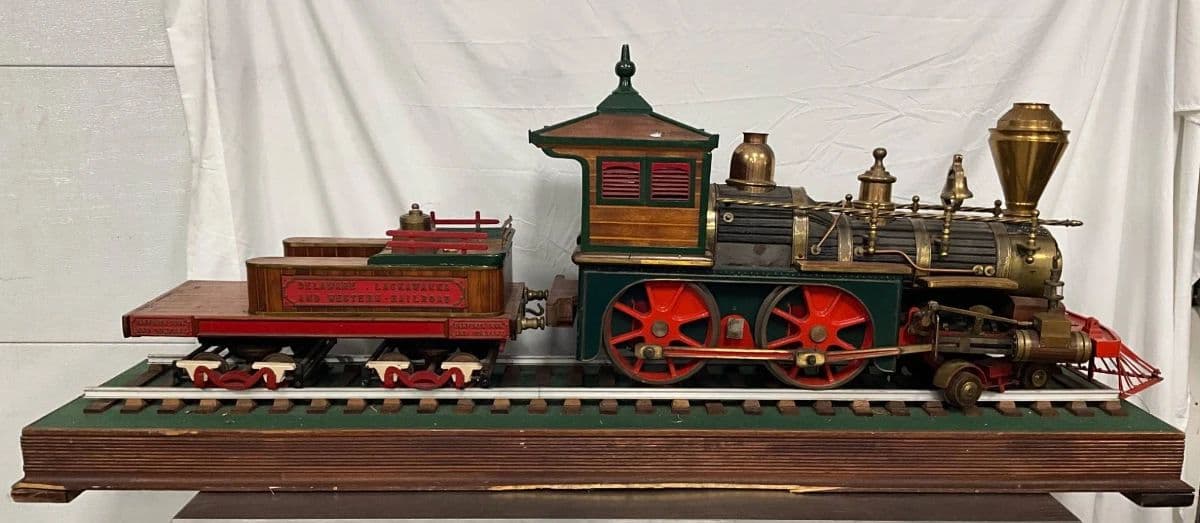 LIVE AUCTION SUN. NOV 8 AT 10AM photo 8