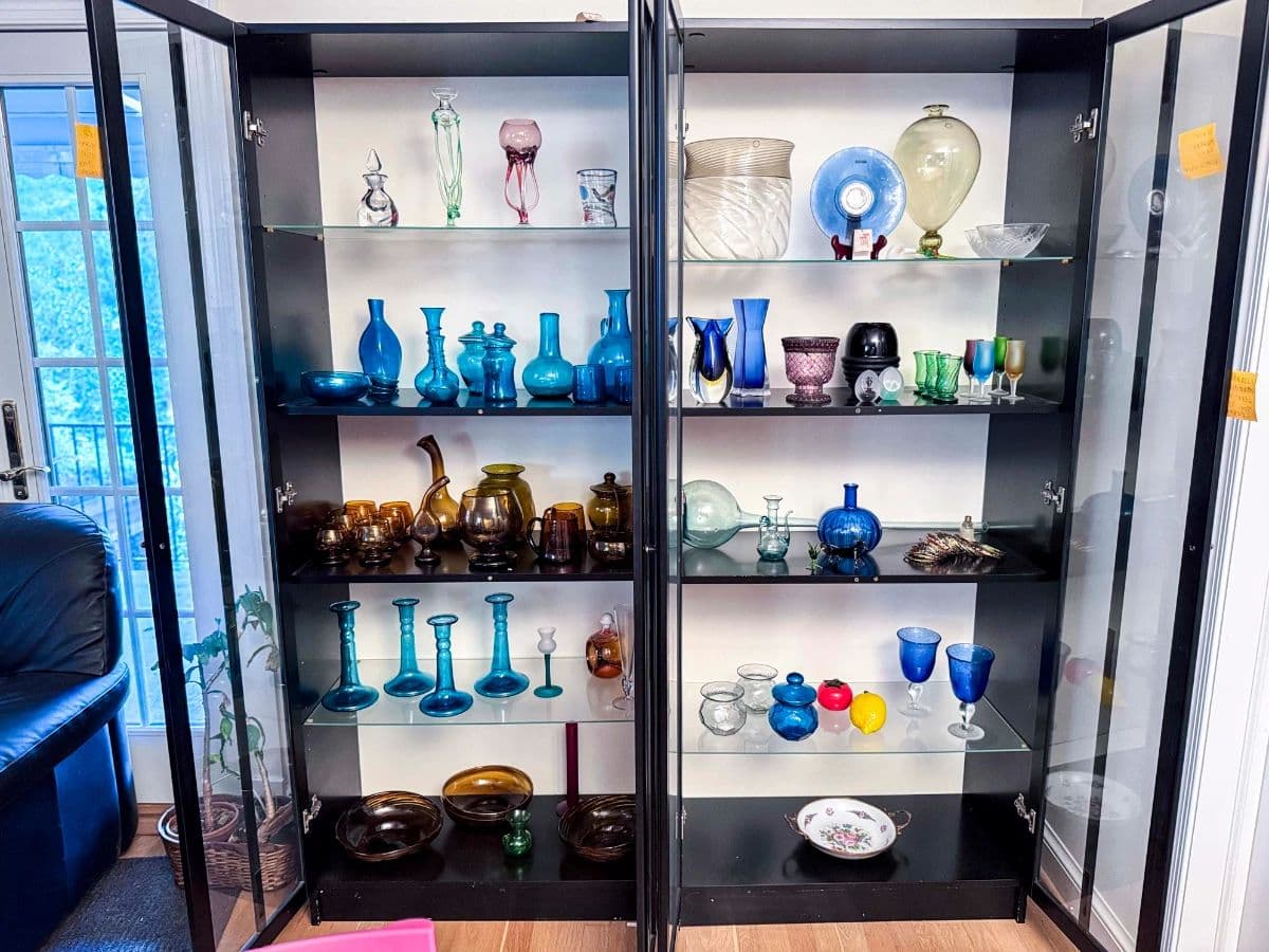 Palisades Italian Downsizing: 700+ Vinyl Records, 3,000 CDs, Murano Glass, Art & Designer Clothes photo 9