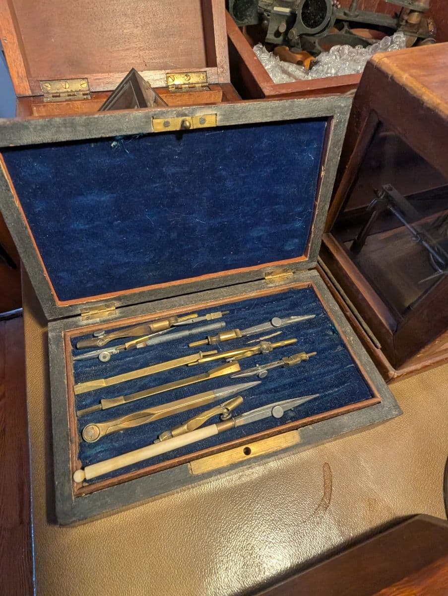 ROYAL OAK ESTATE SALE -Vintage Ship Lanterns, Compasses & Antiques photo 12