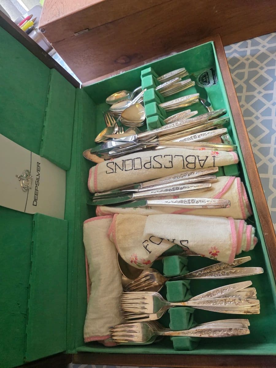 Fox Hill Estate Sale photo 7