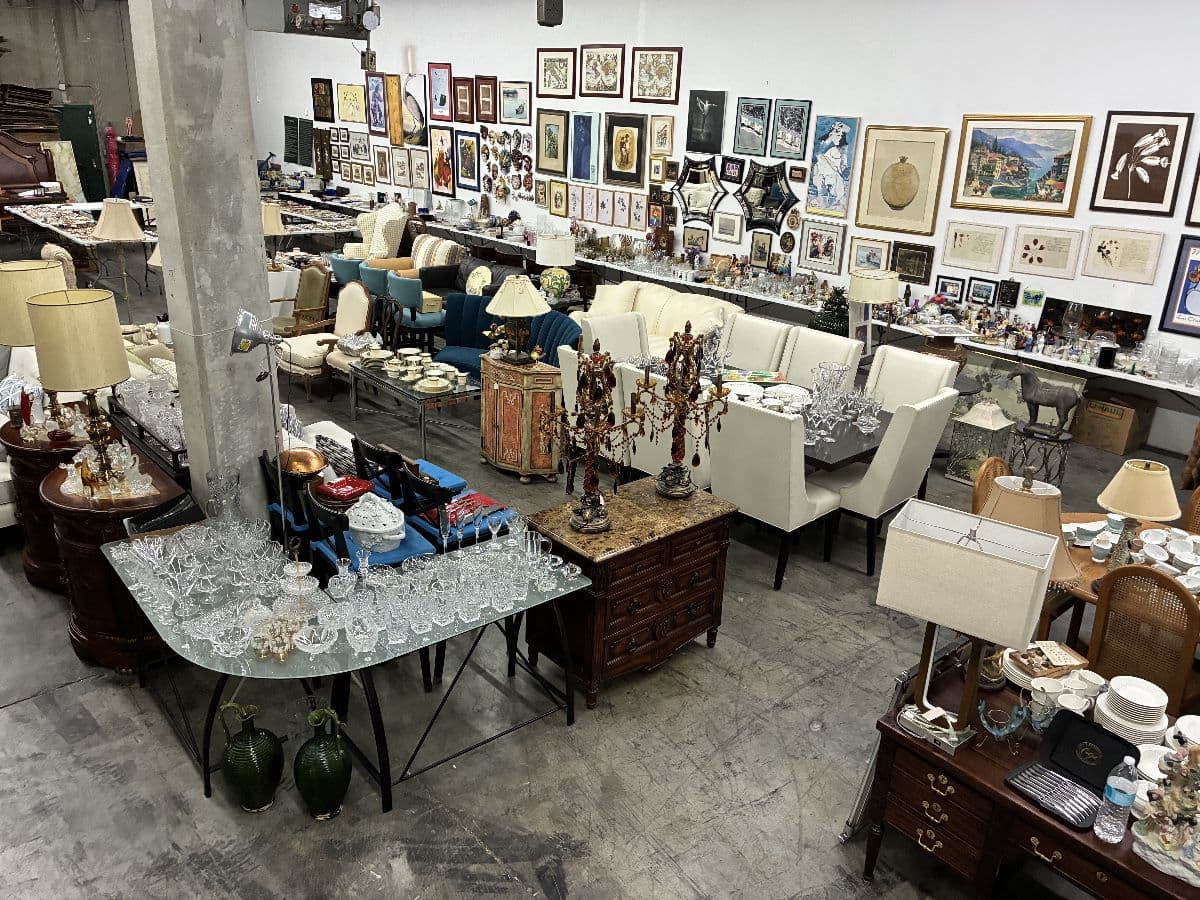Luxury Estate Warehouse Sale – Furniture, Art, Persian Rugs + Massive Costume Jewelry photo 6