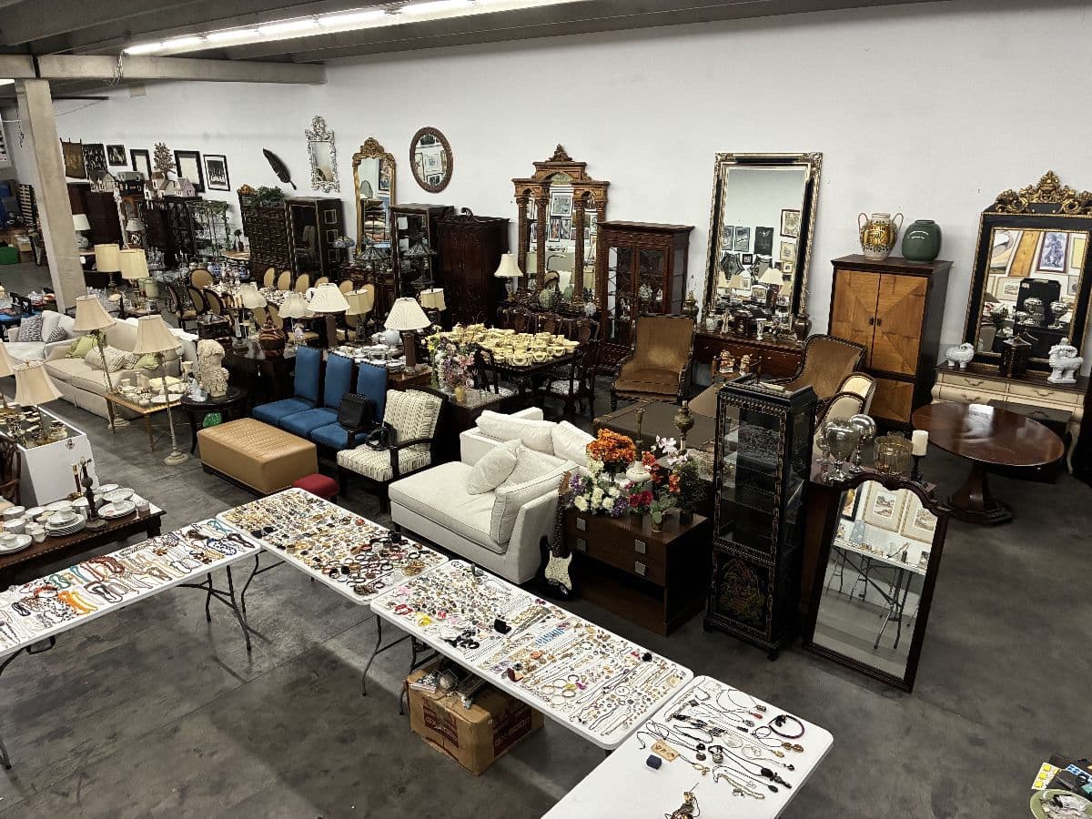 Luxury Estate Warehouse Sale – Furniture, Art, Persian Rugs + Massive Costume Jewelry photo 3