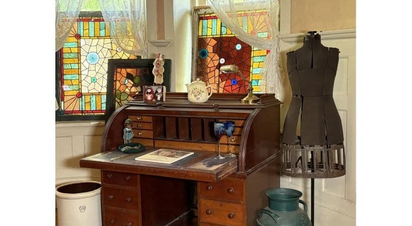 Historical Philadelphia Estate Auction Packed w. Antiques & Vintage Treasures by Scoops Auction photo 1