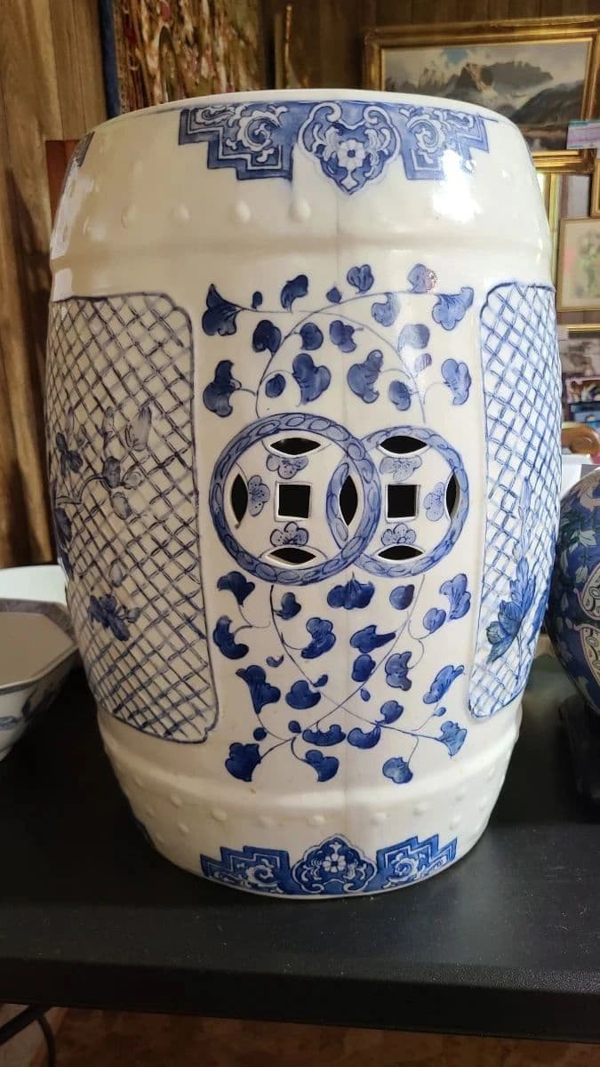 ONE-DAY POP-UP SALE! Brick Ranch-Furniture, Lamps, Art, ++ Everything must go!! photo 8