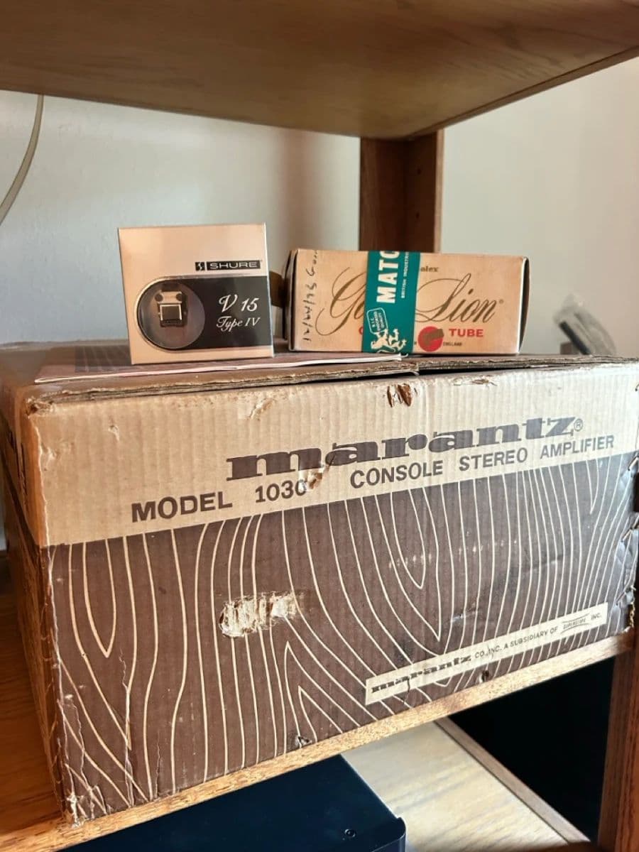 Mid Century Modest Estate Sale photo 5