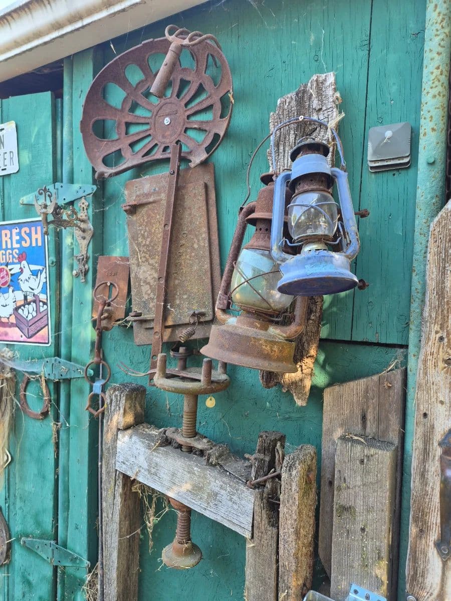 Rare, jaw dropping, awe inspiring, unique, eclectic wonderland super Estate Sale photo 2