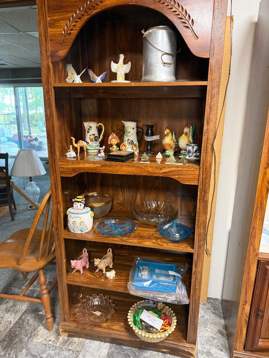 ONE-DAY POP-UP SALE! Brick Ranch-Furniture, Lamps, Art, ++ Everything must go!! photo 12