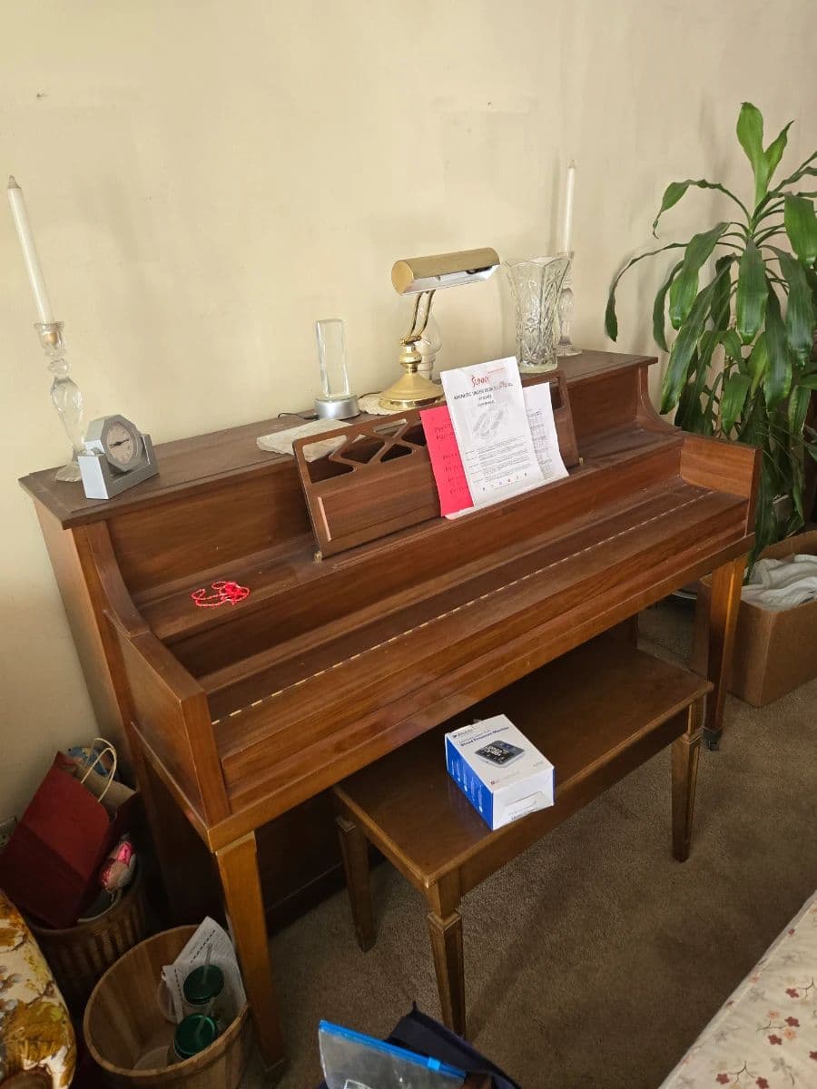 BARCODE 35 ESTATE SALES!! SEAL BEACH !!! 2 DAY SALE photo 5