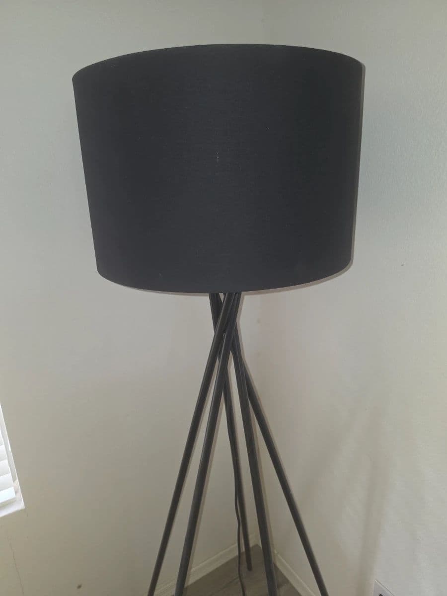 Beautiful Furniture, Collectibles and Home Goods in SunLakes photo 2