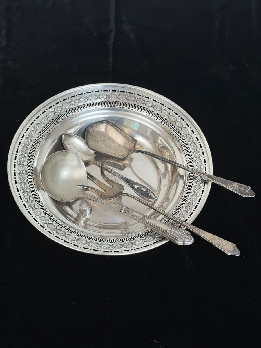 Historic KC High Fashion, Jewelry & Vintage Finds Estate Sale photo 12