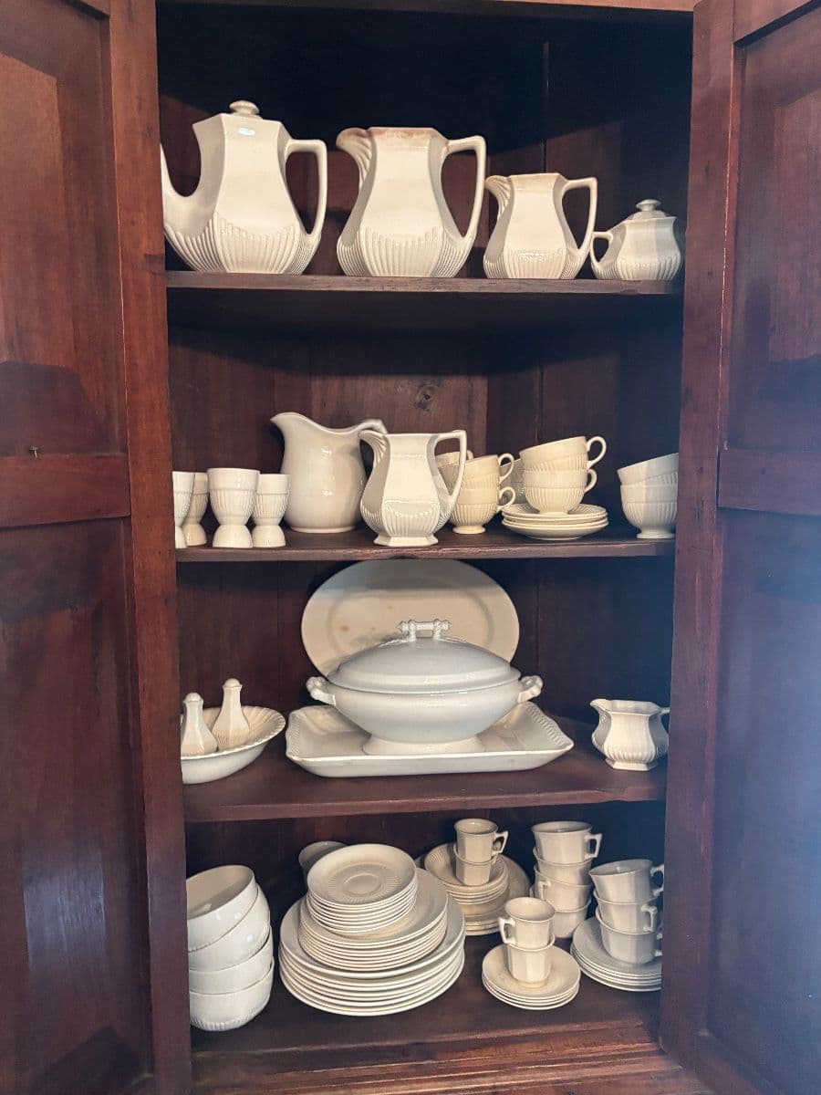 Antique Collectors Dream Sale photo 4