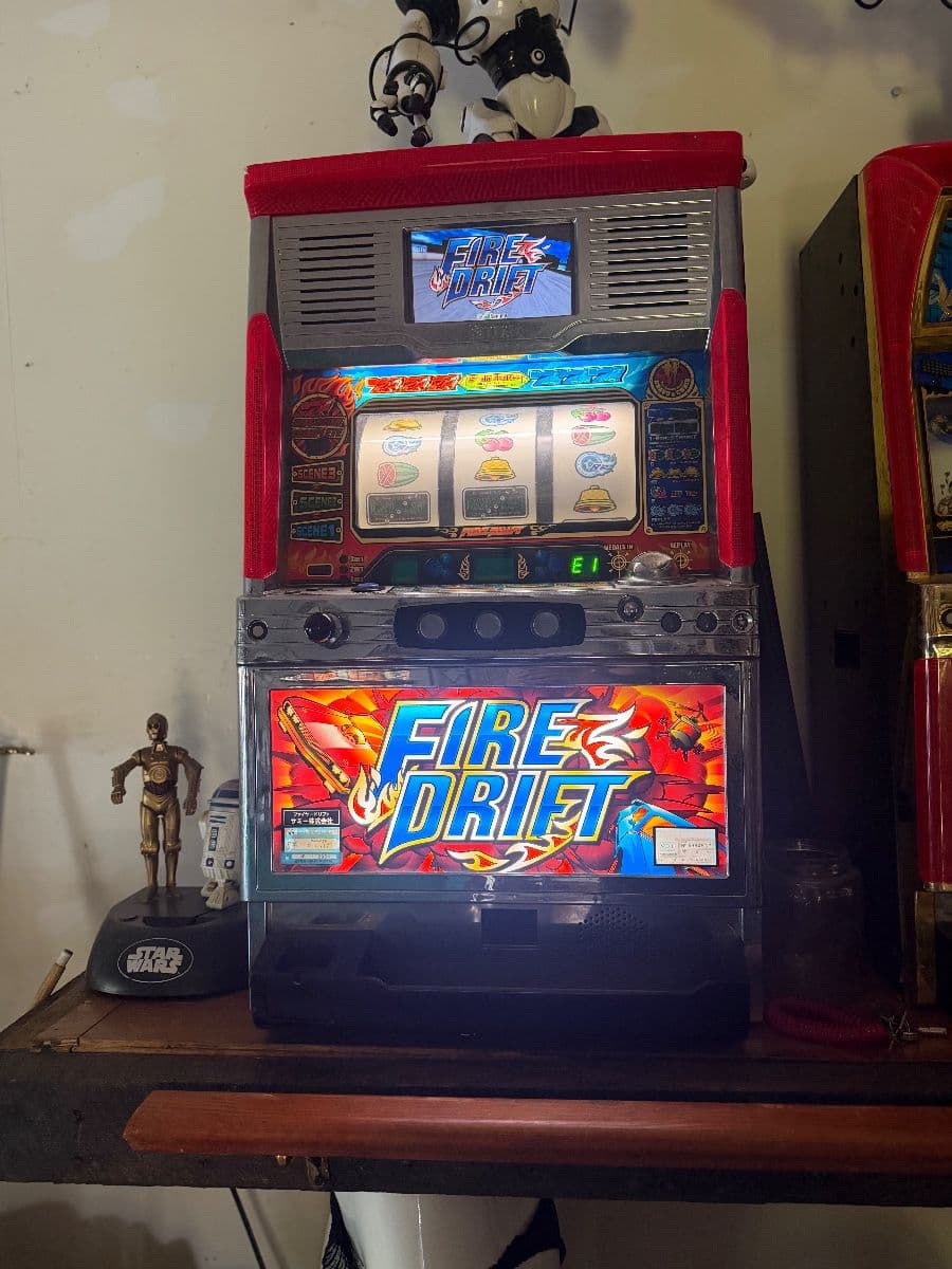 FINAL DAY • 50% OFF! — HUGE PARK HILLS ESTATE SALE • TOOLS • TRACTORS • ANTIQUES photo 11