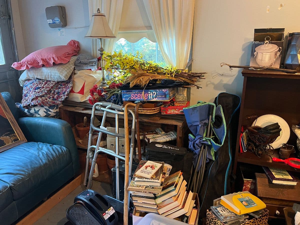 Swain Estate Sale By QueenBees Estate Sales photo 6
