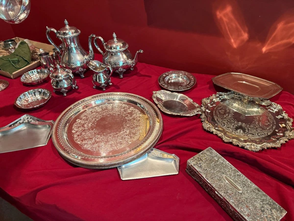 Eclectic Art & Vintage Filled Briarcliff Estate Sale photo 7